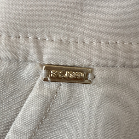 St. John Sport Skirt - Picture 2 of 12